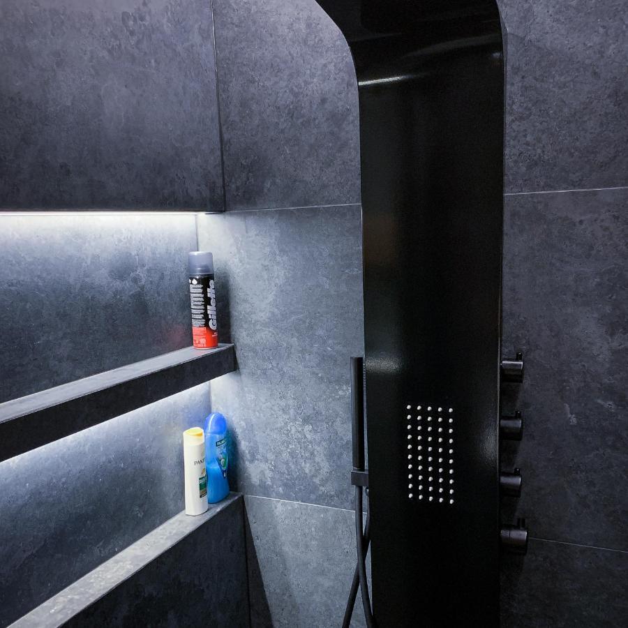 Black Sheep Apartment Krakow Ngoại thất bức ảnh